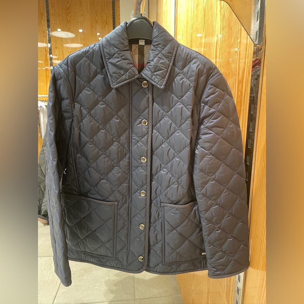 100% Authentic Burberry brand new Quilted Nylon Jacket navy Color $1250+ L - Picture 2 of 10